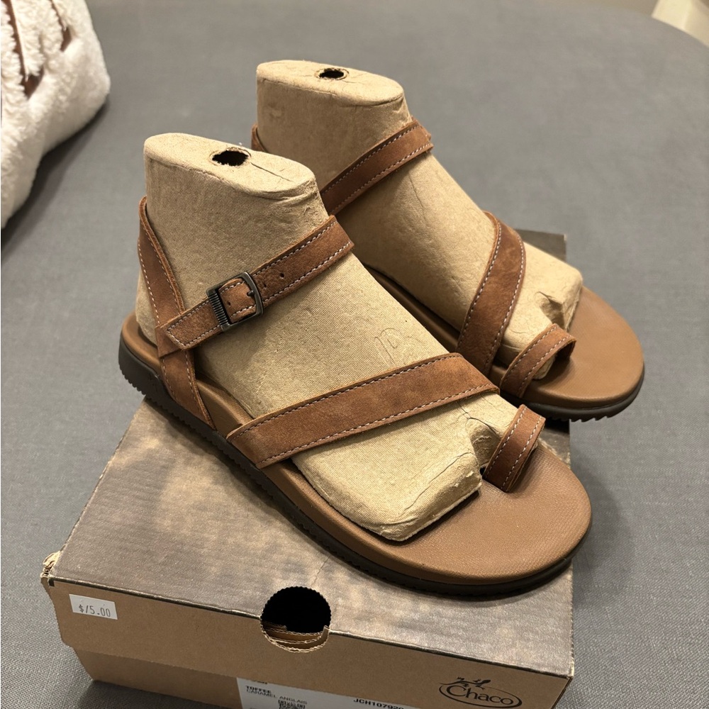 Chaco Brown Strappy Sandals NIB
